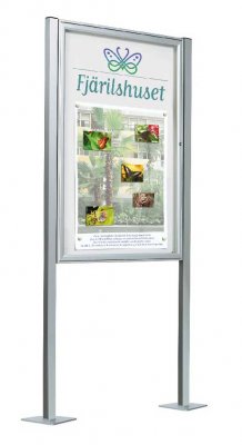Stolpar till skyltskåp för markmontage
