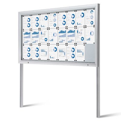 Stor informationstavla för utomhusbruk