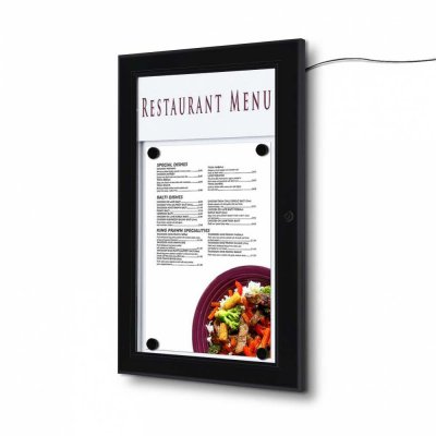 Svart skyltskåp med belysning och rubrikplats i storlek 1xA4